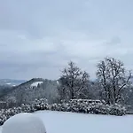 Zerko Marjetka With Wellness Bookable Separately דירה Mirna